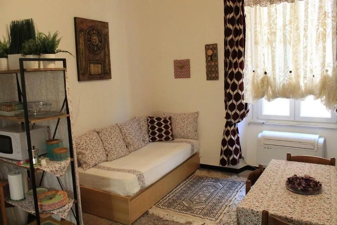 Apartment La Casa Del Pescatore Albissola Marina Italy